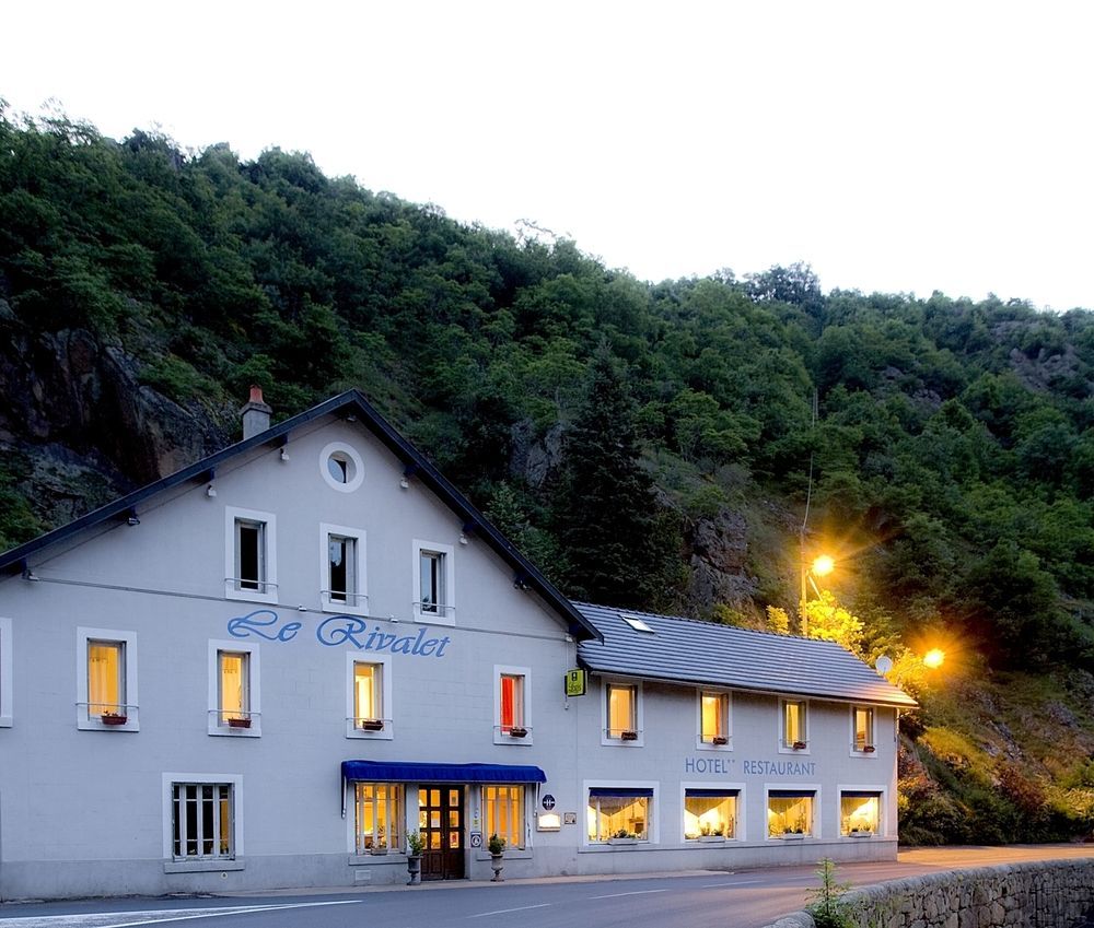Le Rivalet Hotel Montaigut-le-Blanc  Exterior foto
